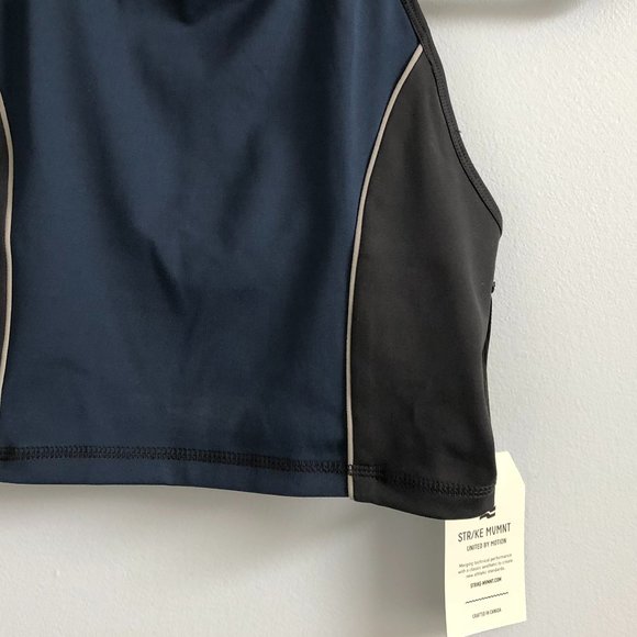 🍀SALE🍀STRIKE//MVMNT Medium Support Sports Bra - Picture 5 of 8